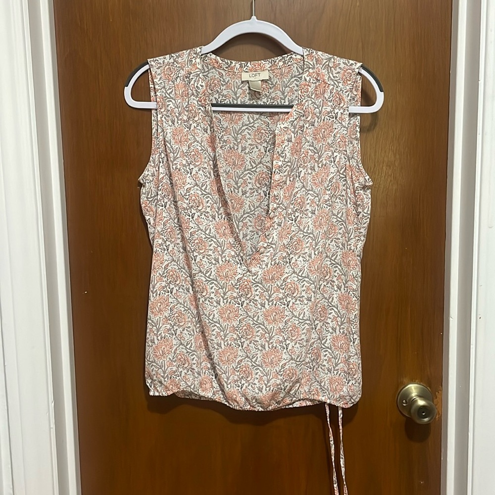 Sleeveless floral top